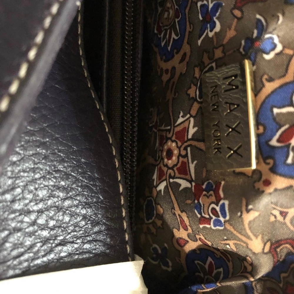 Maxx Handbag - image 4